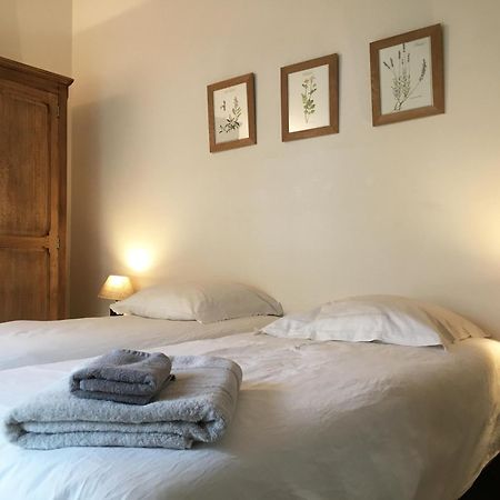 Vila Ferme De Pontaly Bailly  Exteriér fotografie